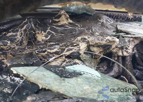 2003 Toyota Highlander Limited V6/V6 z USA, uszkodzony, nr VIN JTEGF21A330097890